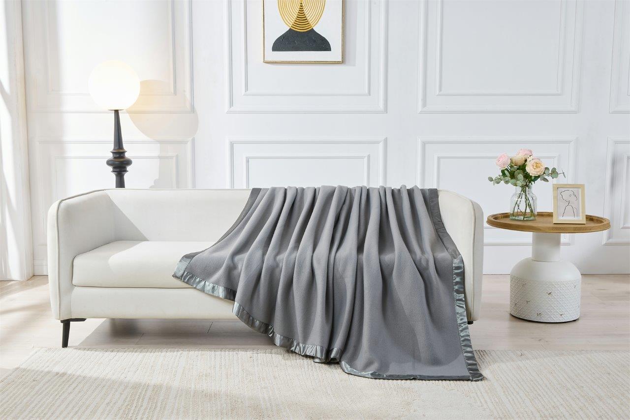 Robyn Fleece throw