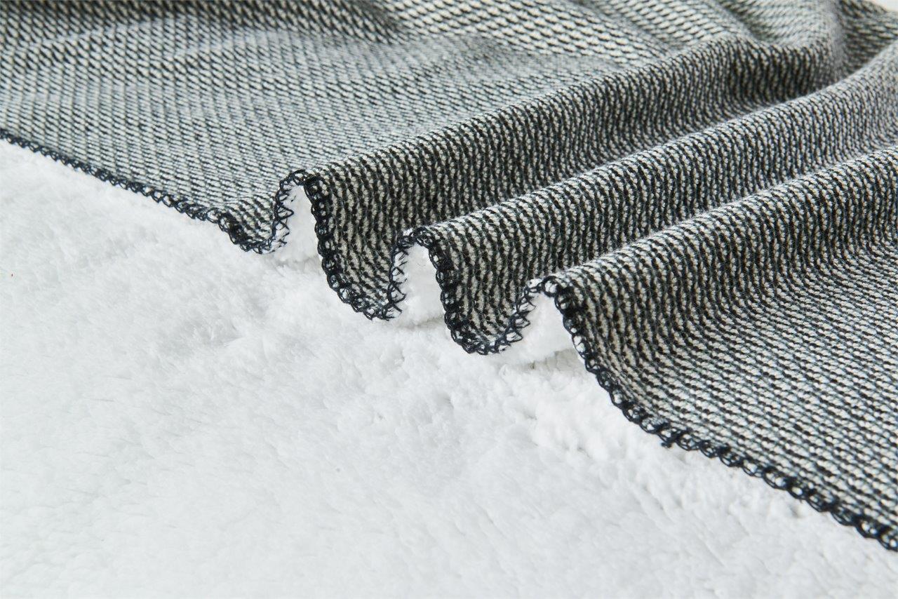 Gracin Flannel Knitted Throws