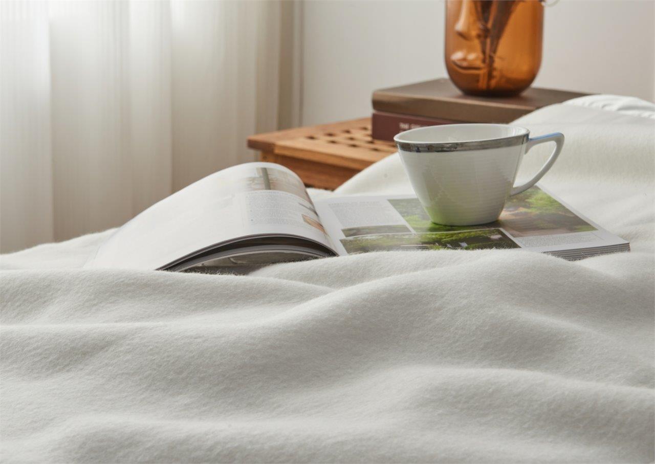 Robyn Fleece throw