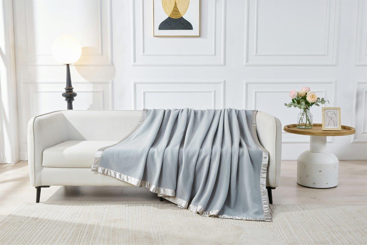 Robyn Fleece throw