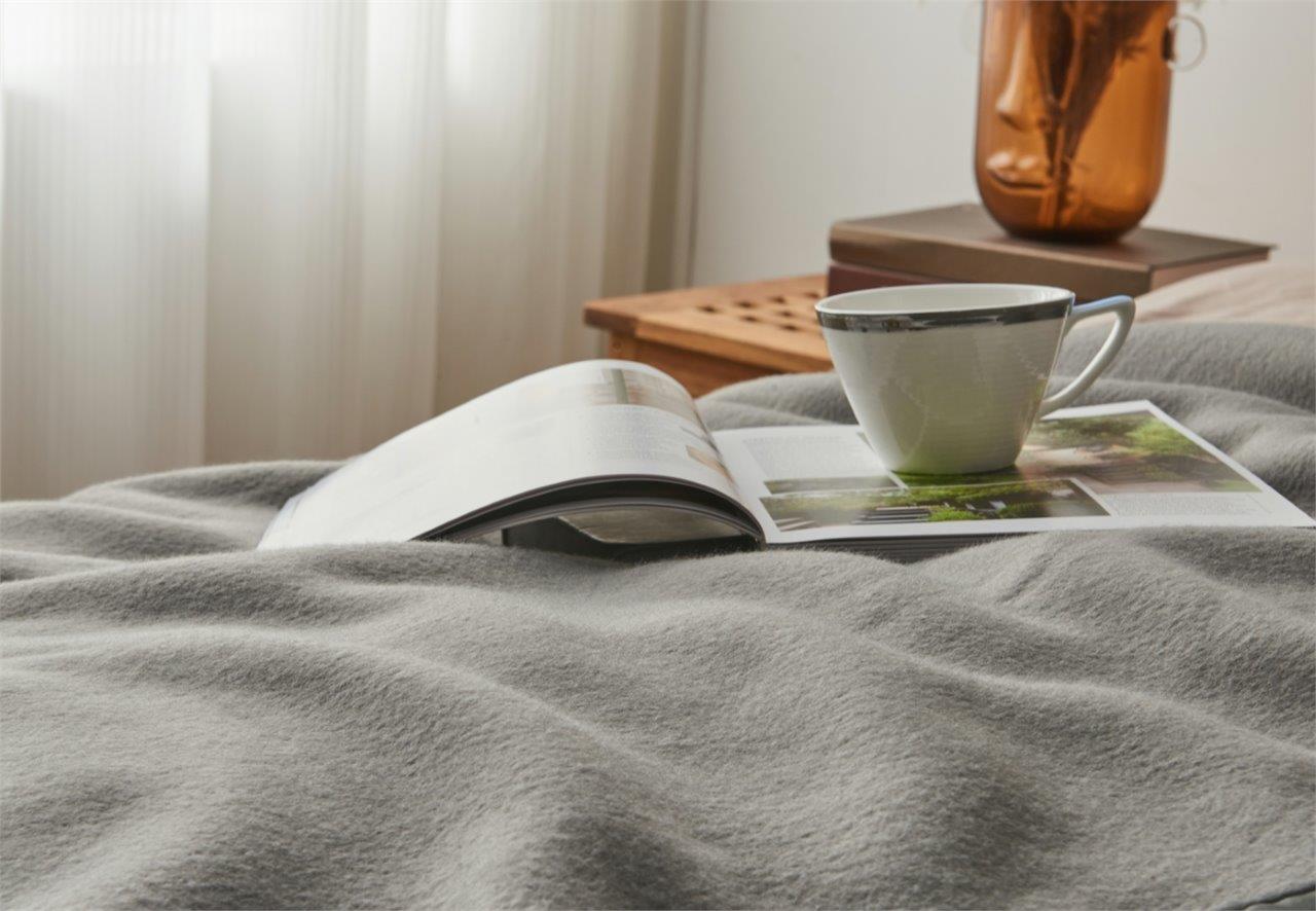 Robyn Fleece throw