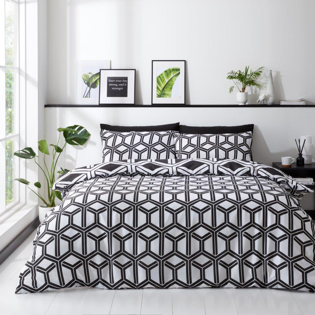 Hendrix__Pattern Reversible Duvet Set