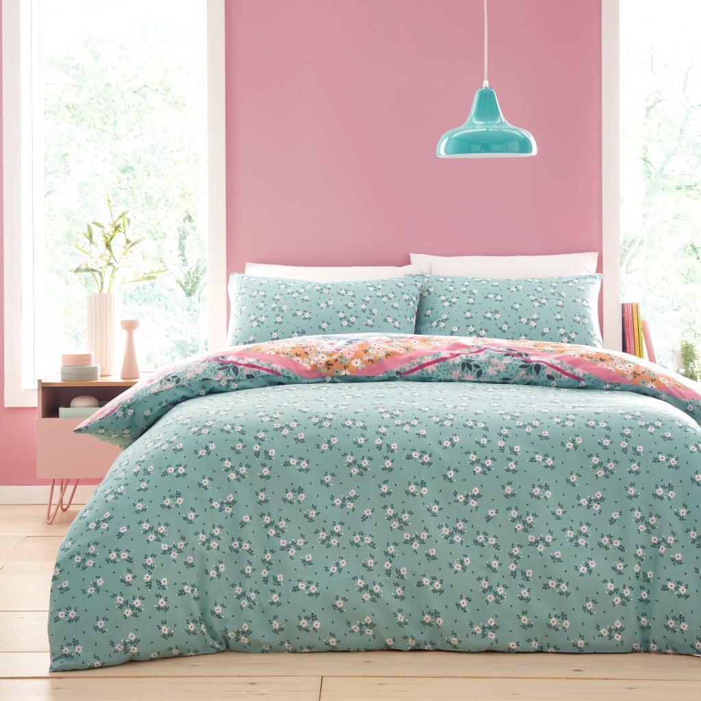 Lillie Pattern Reversible Duvet Set