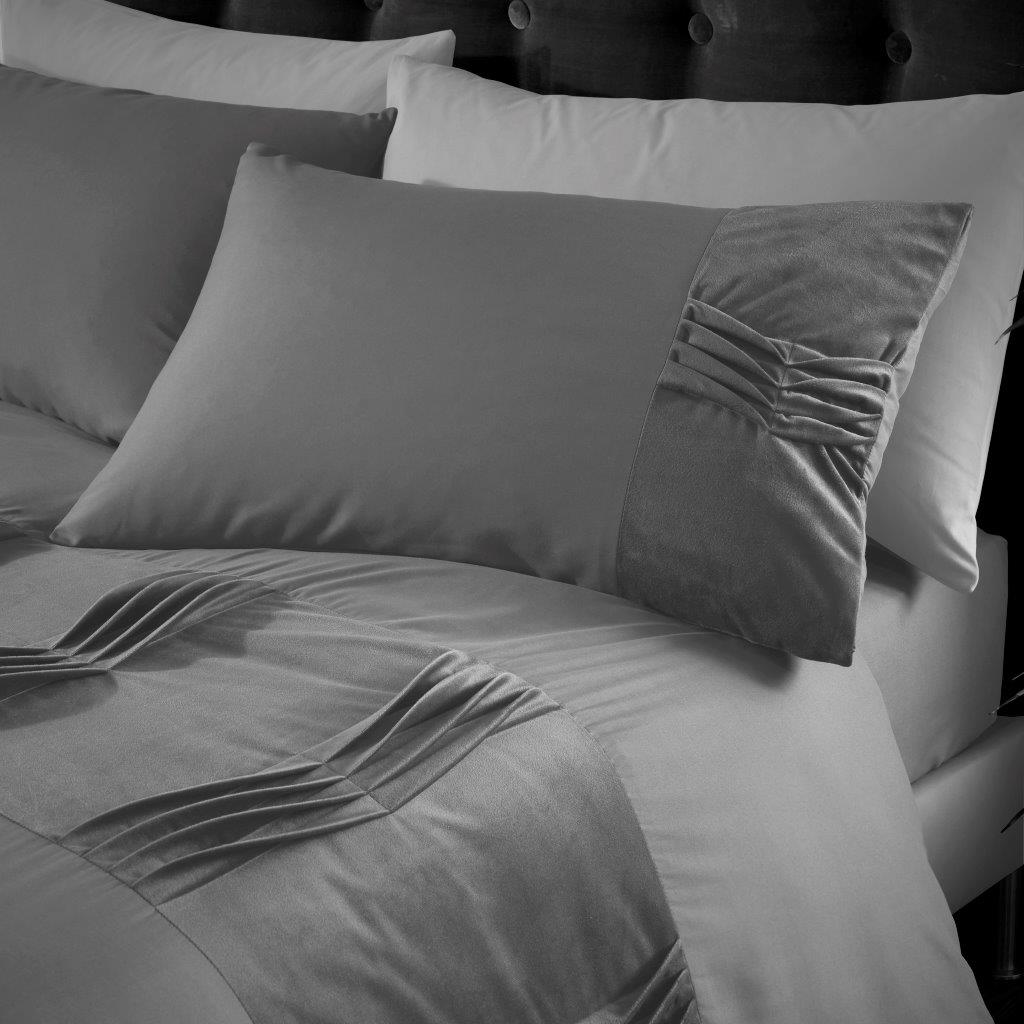 Fancy duvet set - (Revie)