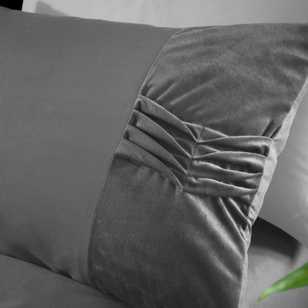 Fancy duvet set - (Revie)