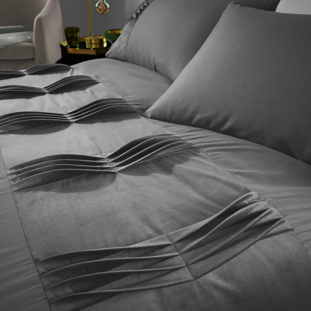Fancy duvet set - (Revie)