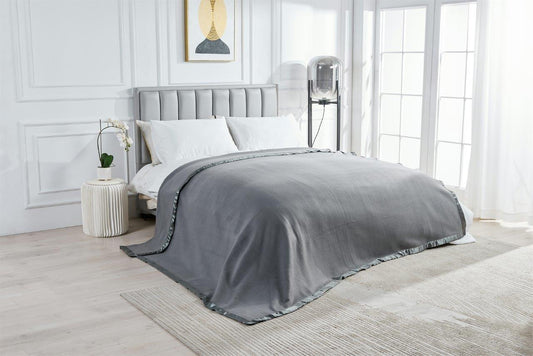 Robyn Fleece throw