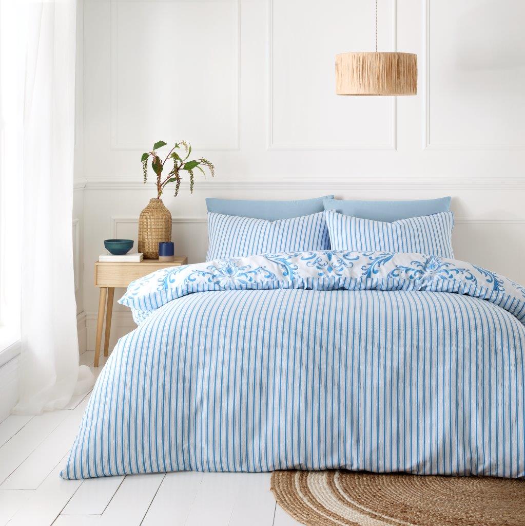 Margaux Pattern Reversible Duvet  Set