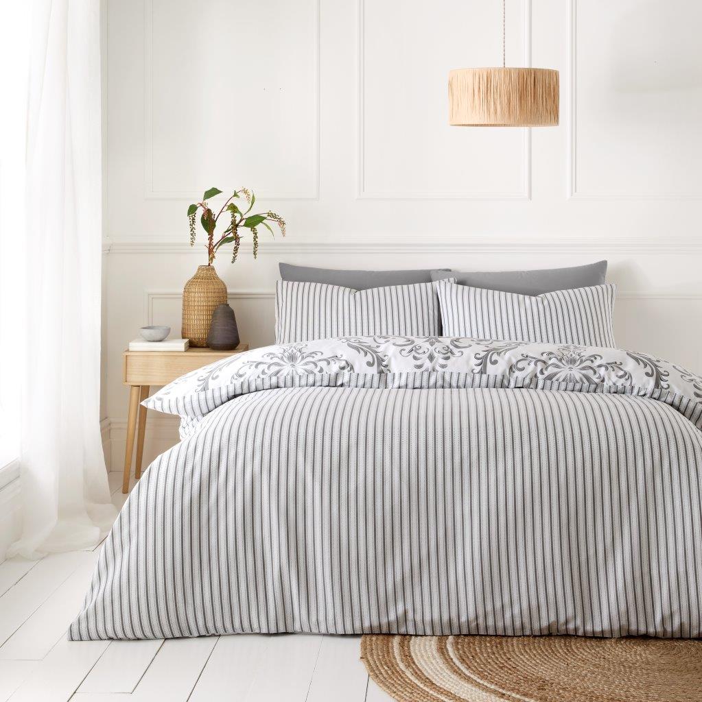 Margaux Pattern Reversible Duvet  Set