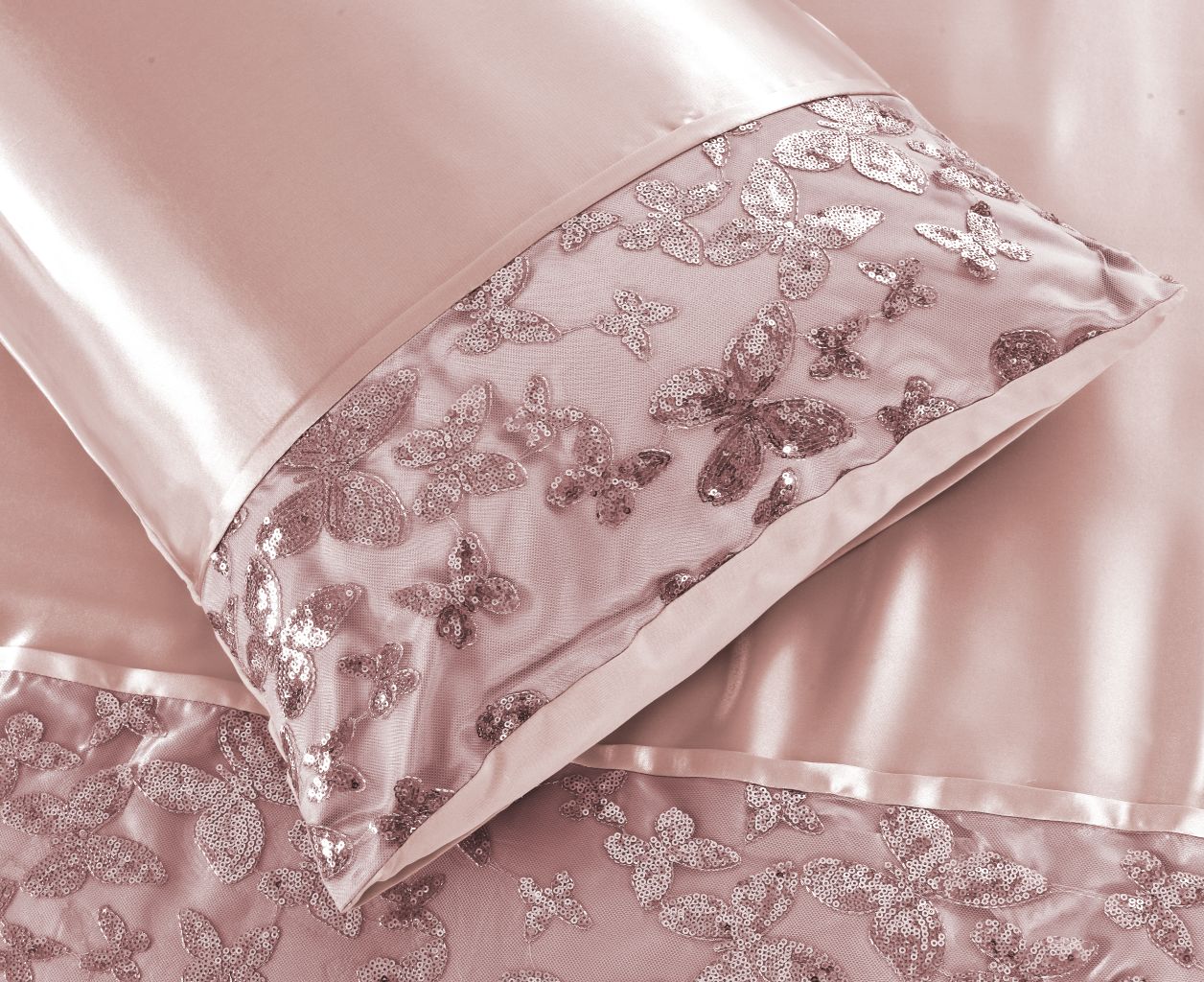 Aisha Embroidery Duvet sets