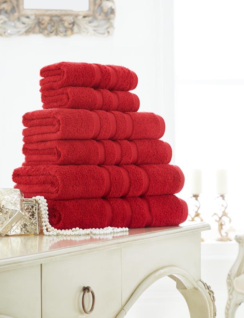 Red bath hotsell sheets