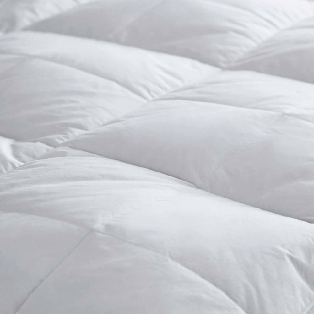 Can you use an electric blanket with a duck feather mattress topper clearance